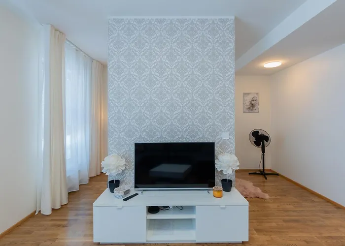 Korter Aida Center *